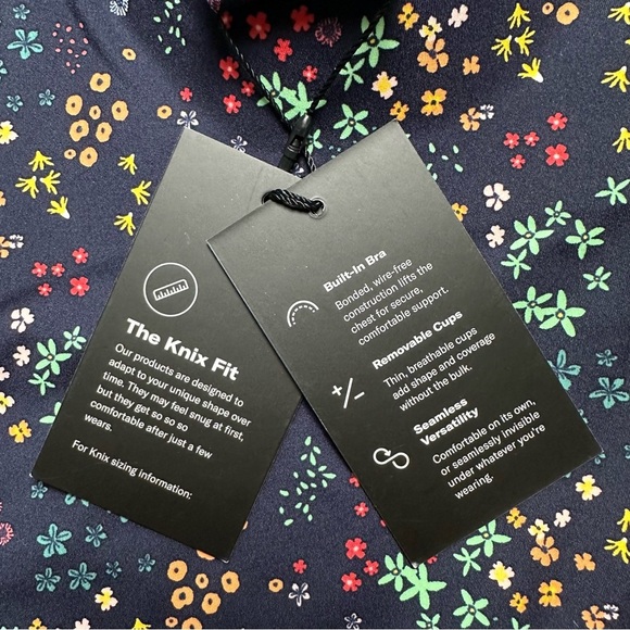 Knix Women’s Small Navy Wildflower Evolution Tank - Picture 5 of 7